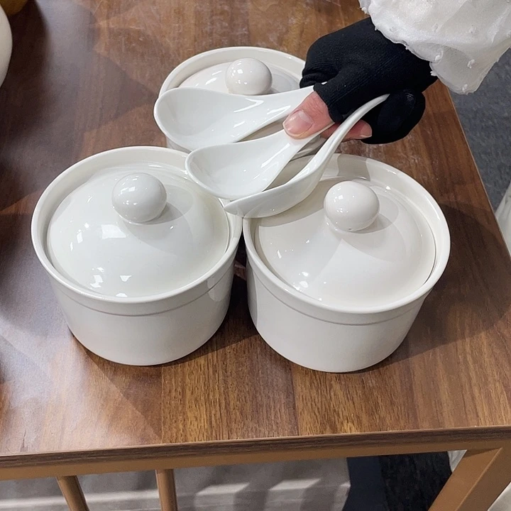 白瓷餐盘餐盘餐盘