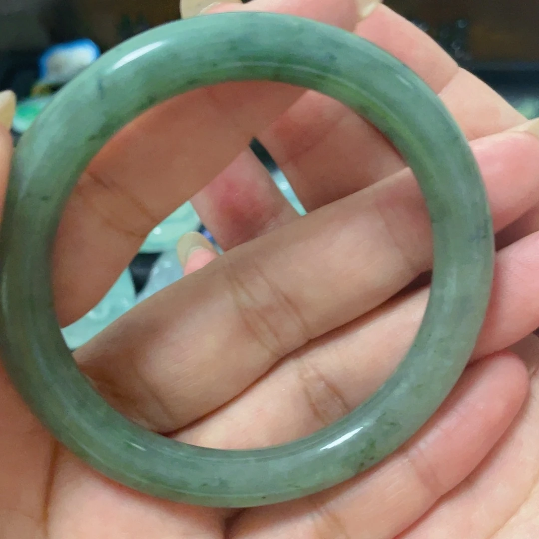 翡翠手镯未镶嵌翡翠380