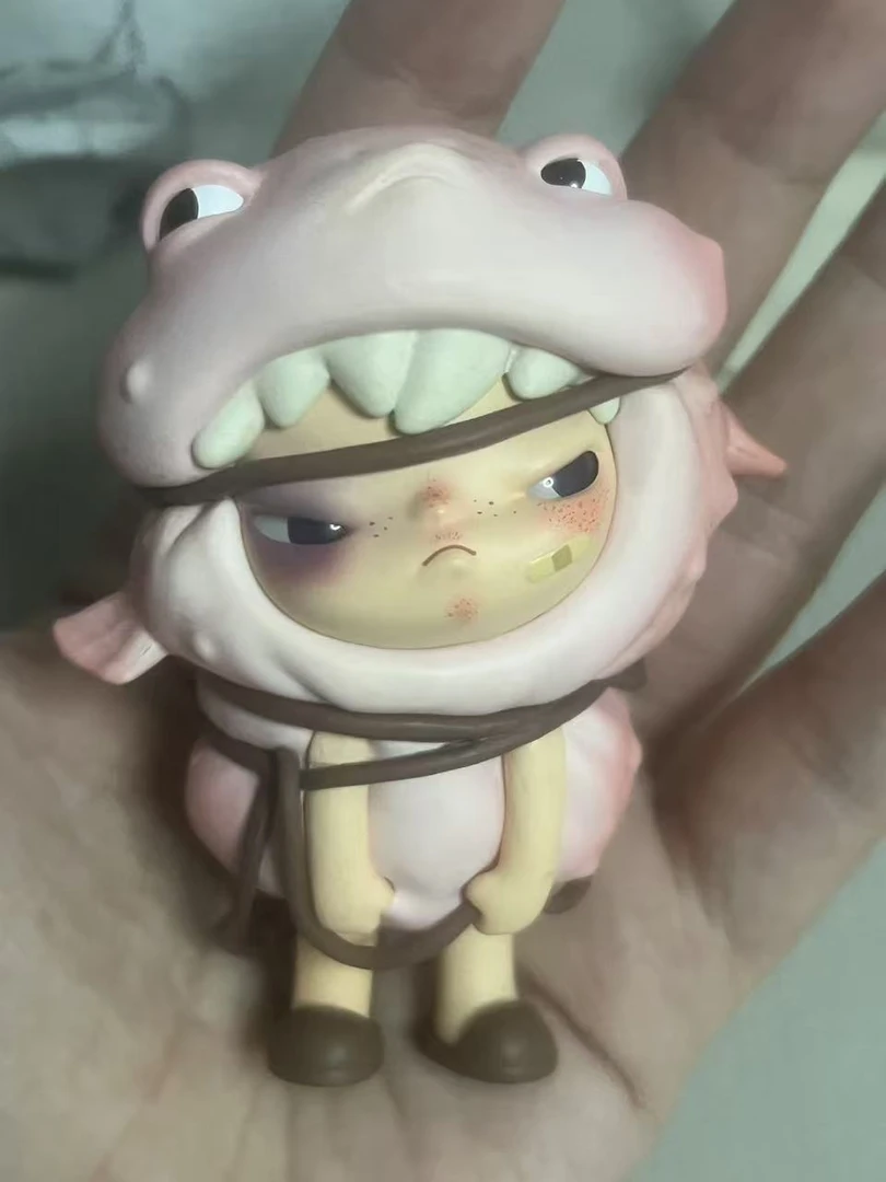 别靠近我