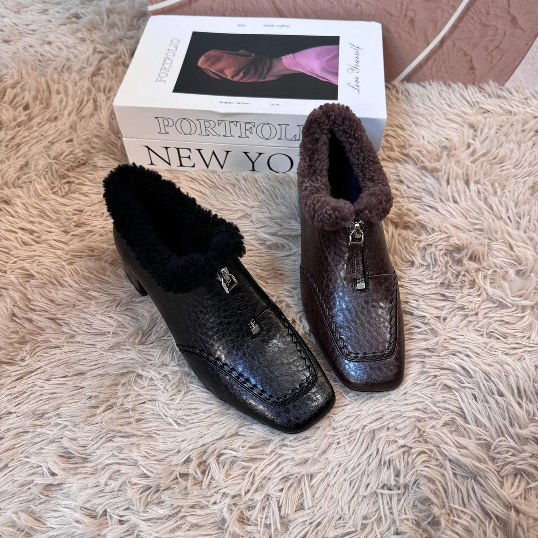 (周周专属)2025秋冬新款羊皮毛舒适加绒雨雪天穿防滑单鞋AM3041