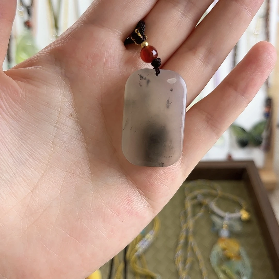 蛇纹石玉合金颈饰