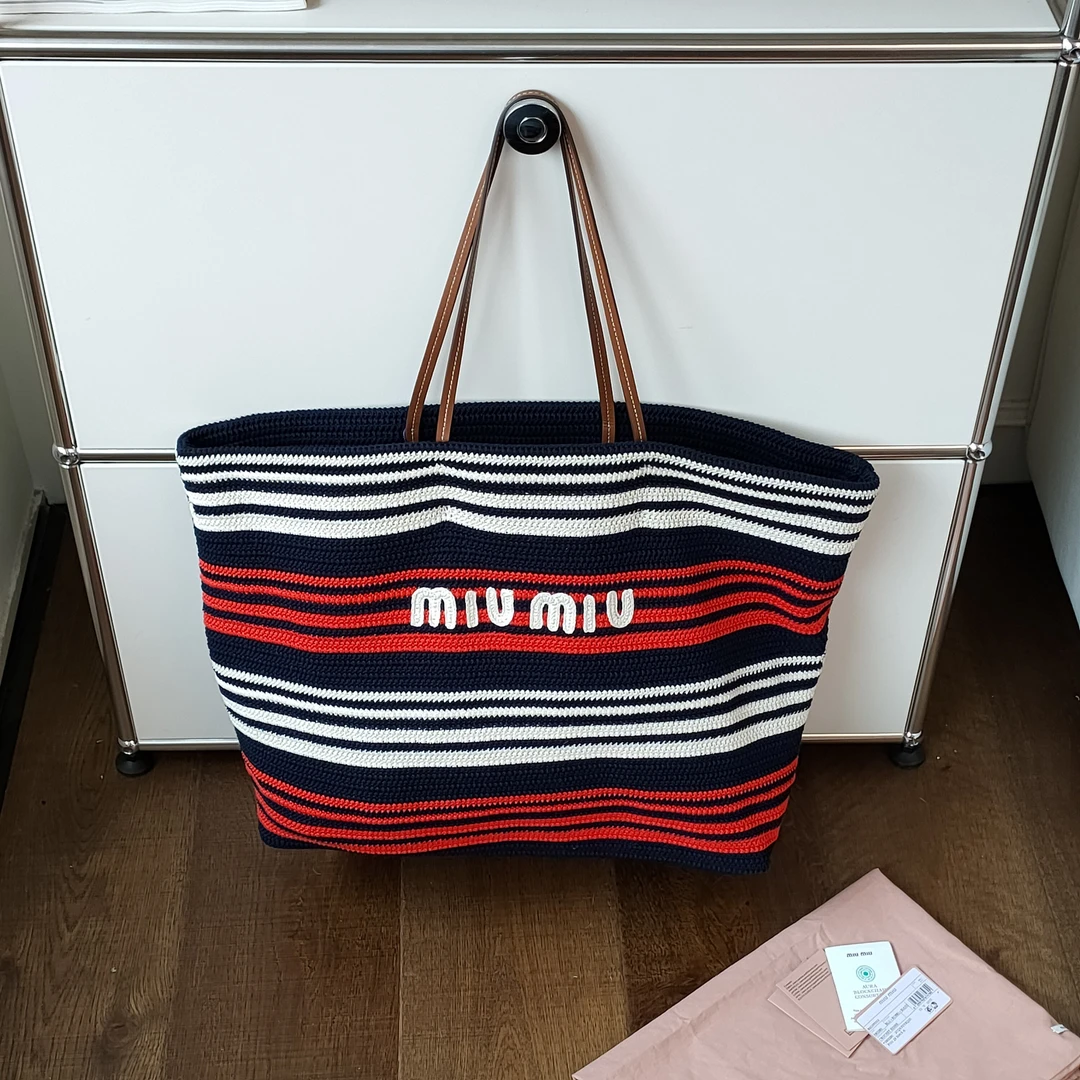 99新 MIU MIU/缪缪 Azul-红白拼蓝色条纹编织tote托特手提包44485
