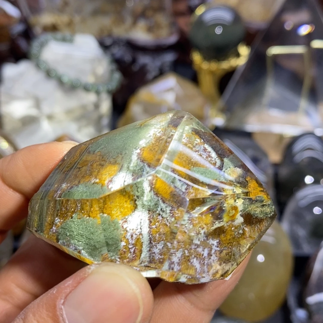 未镶嵌水晶珠宝半成品