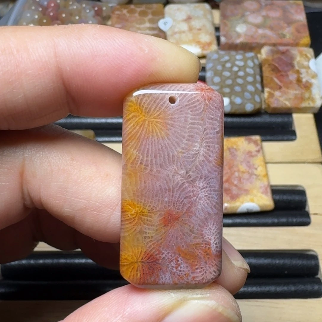 硅化玉纯天然色有机玉石未镶嵌