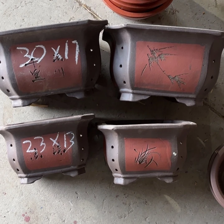 紫砂花盆100-4。