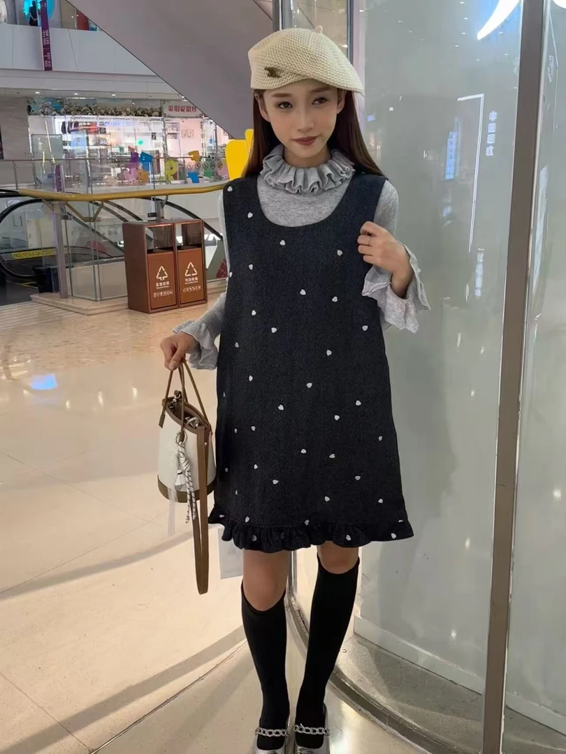 2025新款D7212甜美爱心木耳边拼接连衣裙高领显瘦针织衫两件套