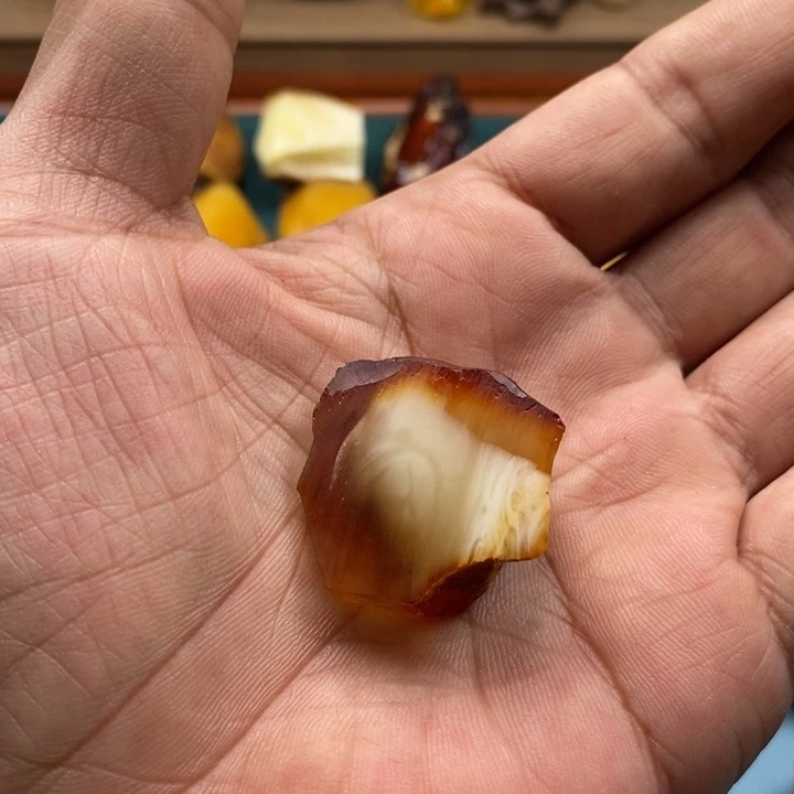 》***《定制琥珀未镶嵌天然蜜蜡原石