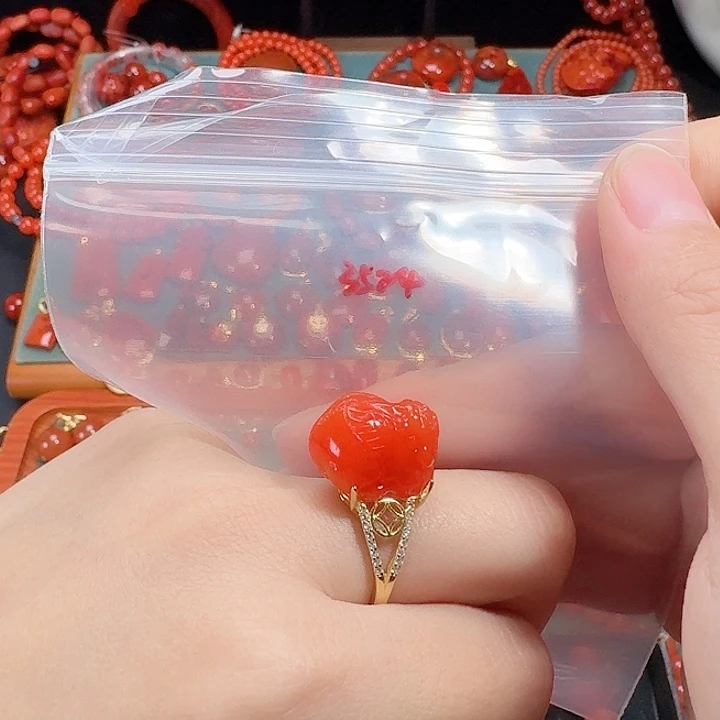 南红玛瑙银S925镶嵌戒指