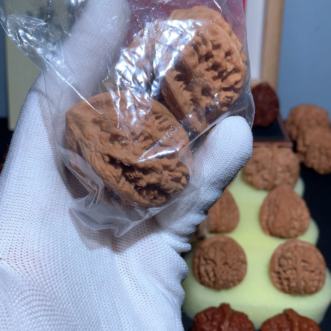 文玩核桃吊坠用****七原树三羊谷