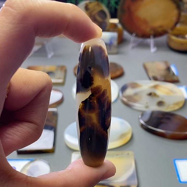 玛瑙/玉髓未镶嵌珠宝半成品87