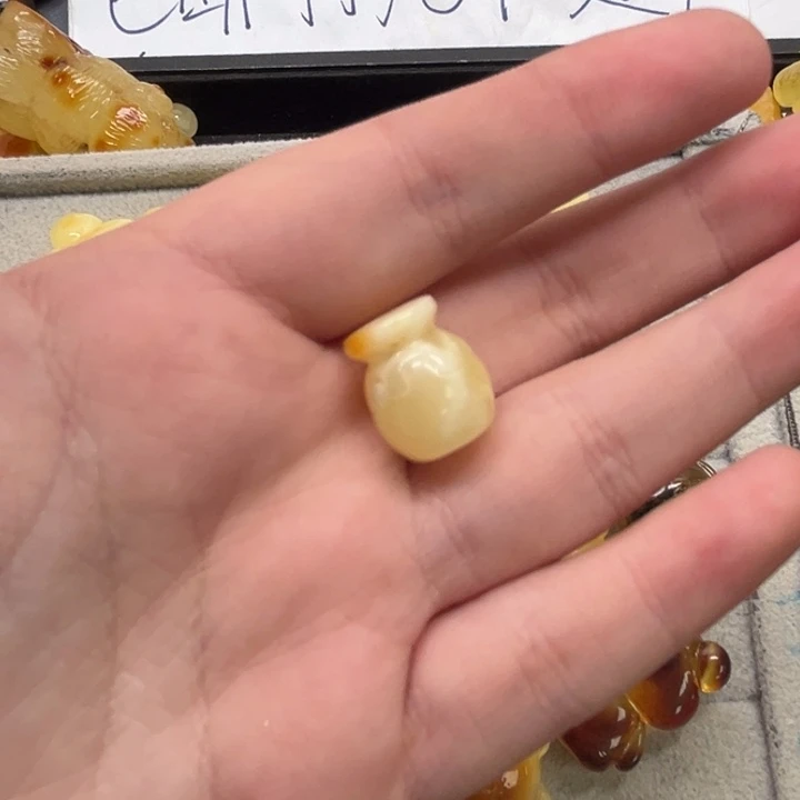 裸石琥珀未镶嵌1****·天然蜜蜡配件