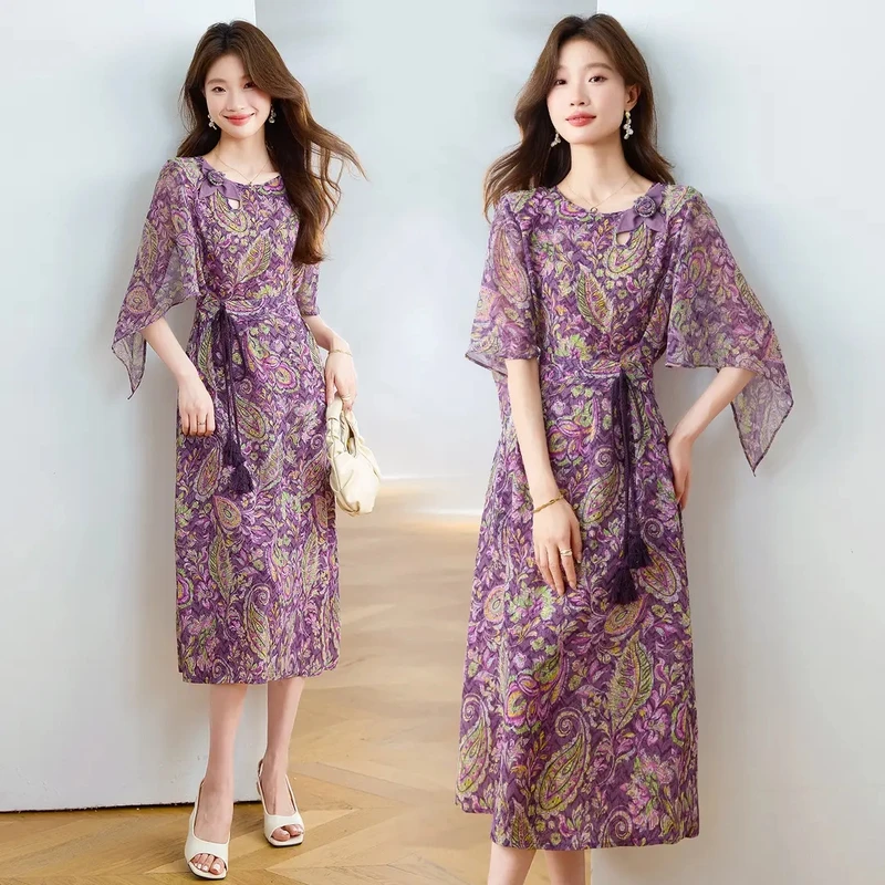 2025夏季新款女时尚洋气设计感腰带高级爆款休闲印花中长款连衣裙
