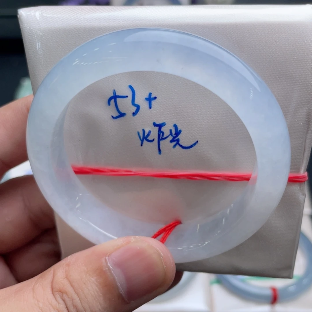 未镶嵌手镯翡翠翡翠手镯