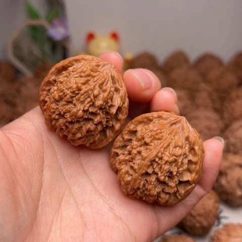 吊坠文玩核桃小****律137狮子头