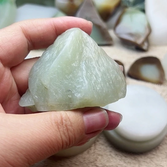 【闪购商品】和田玉（糖玉）挂件未镶嵌