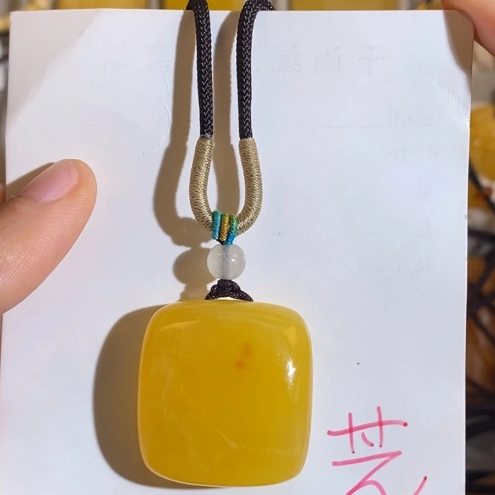 定制琥珀未镶嵌琥珀蜜蜡