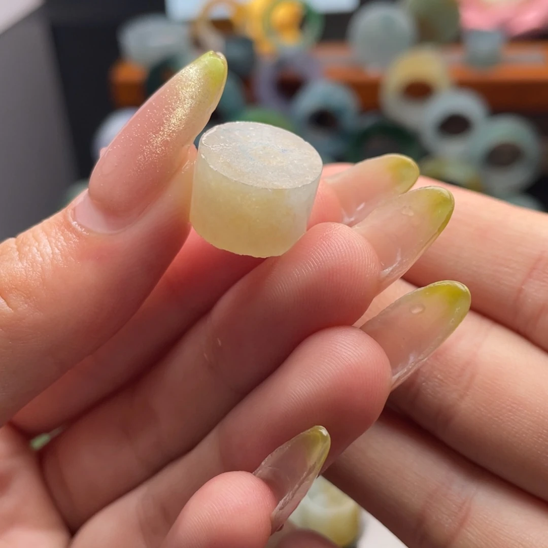 定制翡翠未镶嵌戒心
