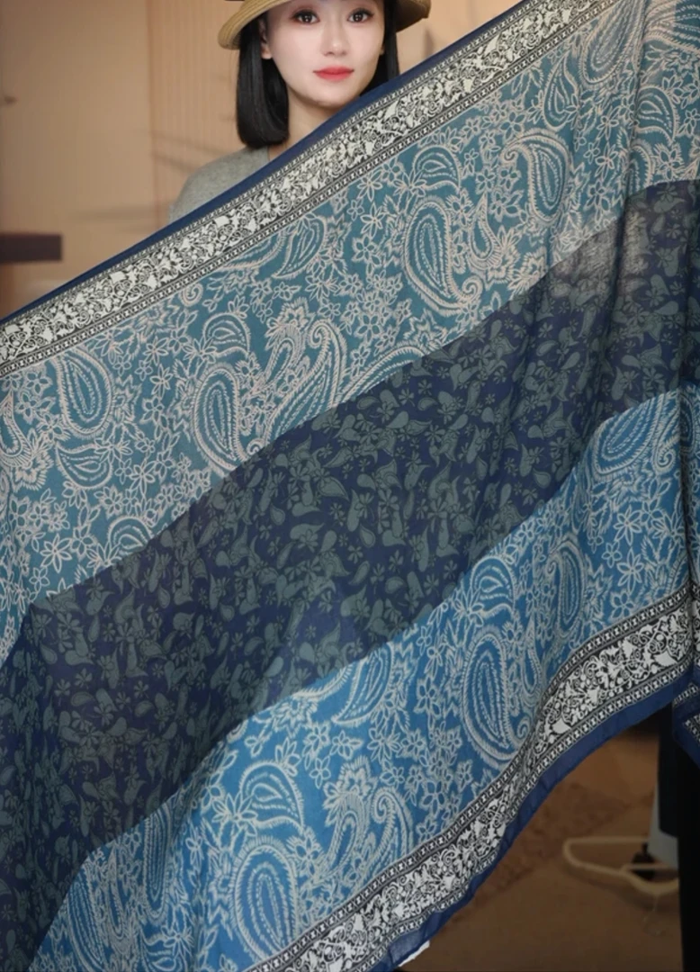 1-822 蓝腰果90*180左右丝巾沙滩巾