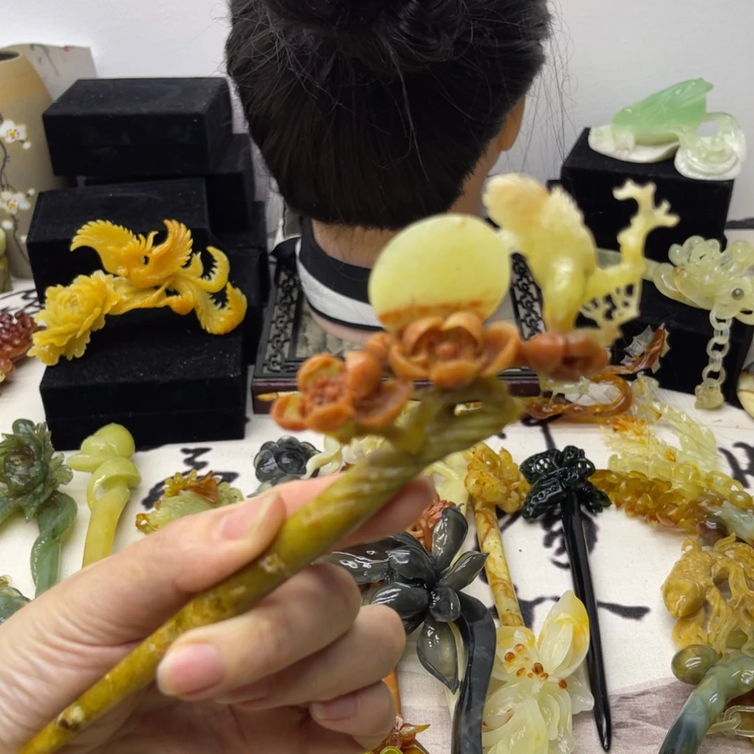 【闪购商品】蛇纹石玉未镶嵌发饰壮***步