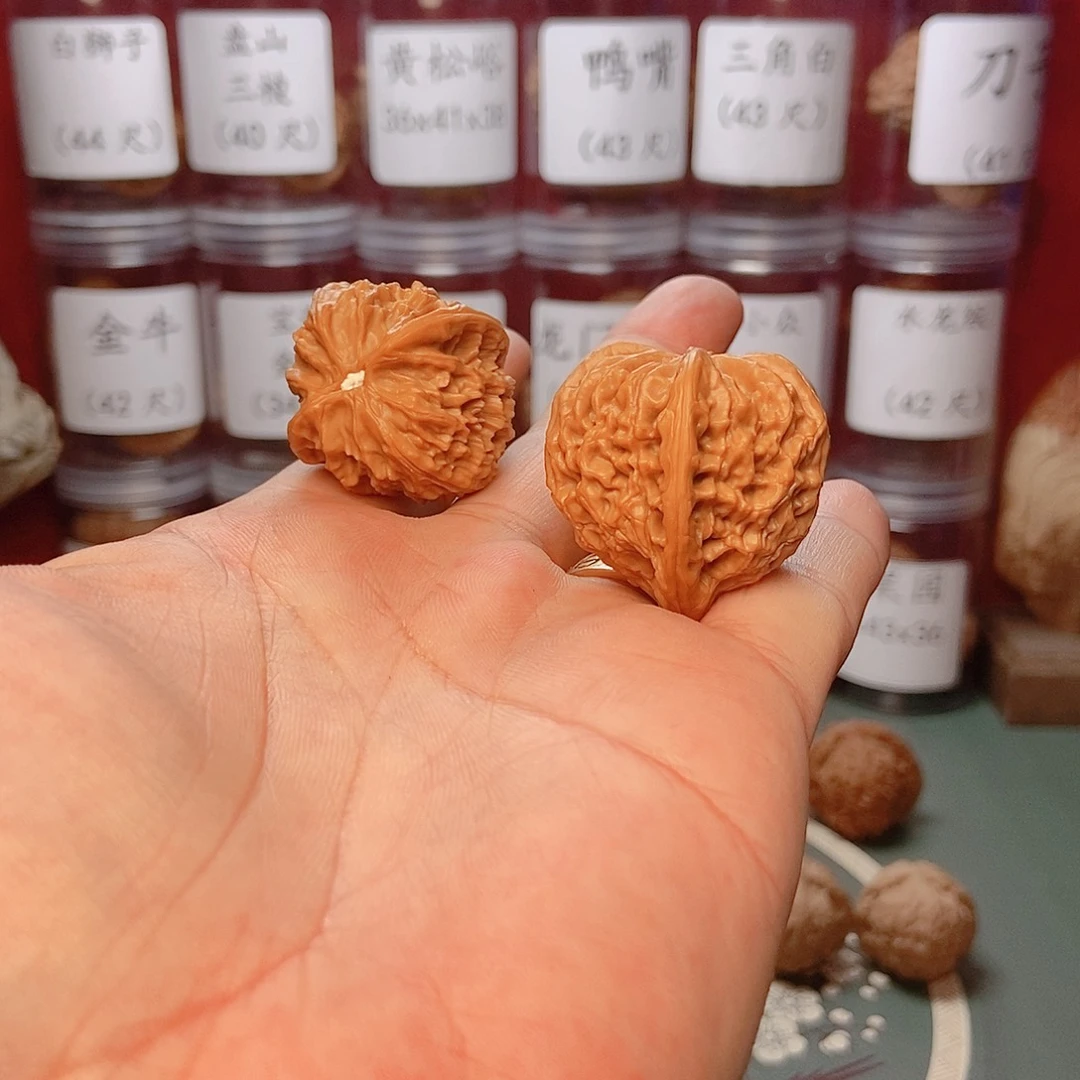 文玩核桃把件寿桃