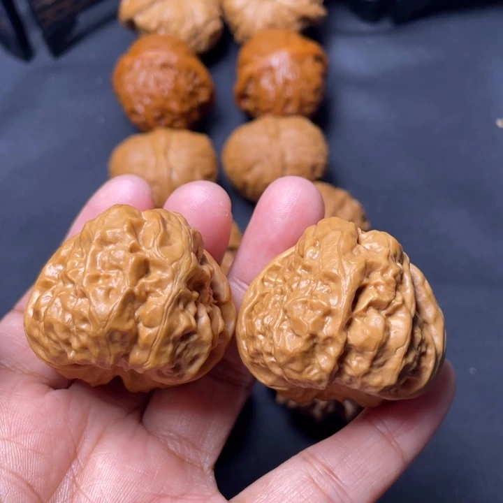 文玩核桃把件38蛤蟆头