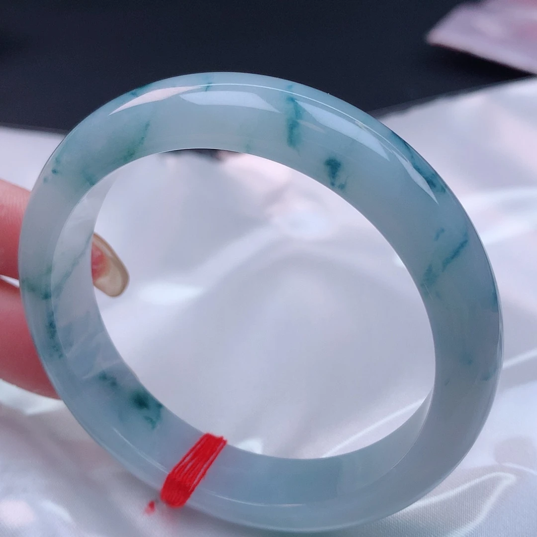 【闪购商品】未镶嵌手镯翡翠56