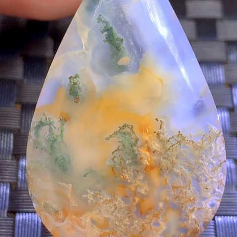 玛瑙/玉髓颈饰合金