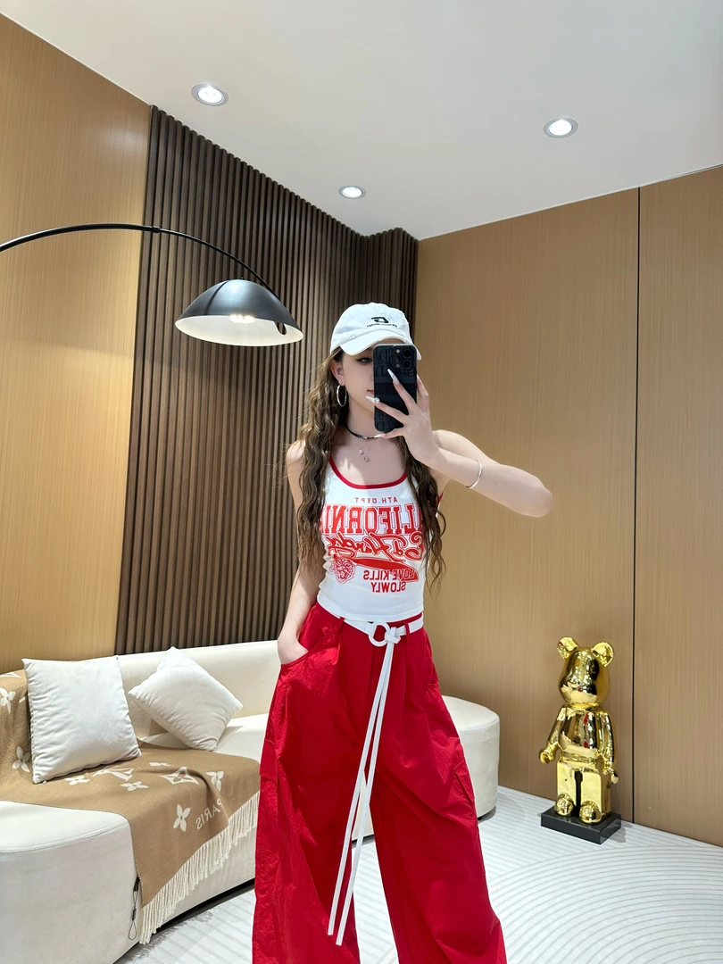 DA6111 美式潮流印花波点字母甜辣修身款带胸垫撞色修身百搭背心