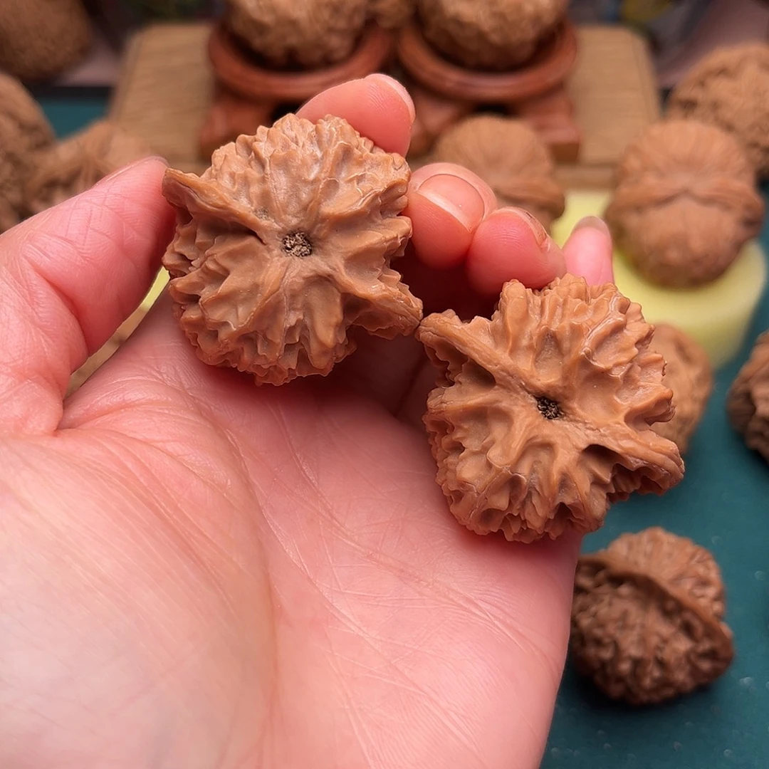 吃***众把件文玩核桃苹果园