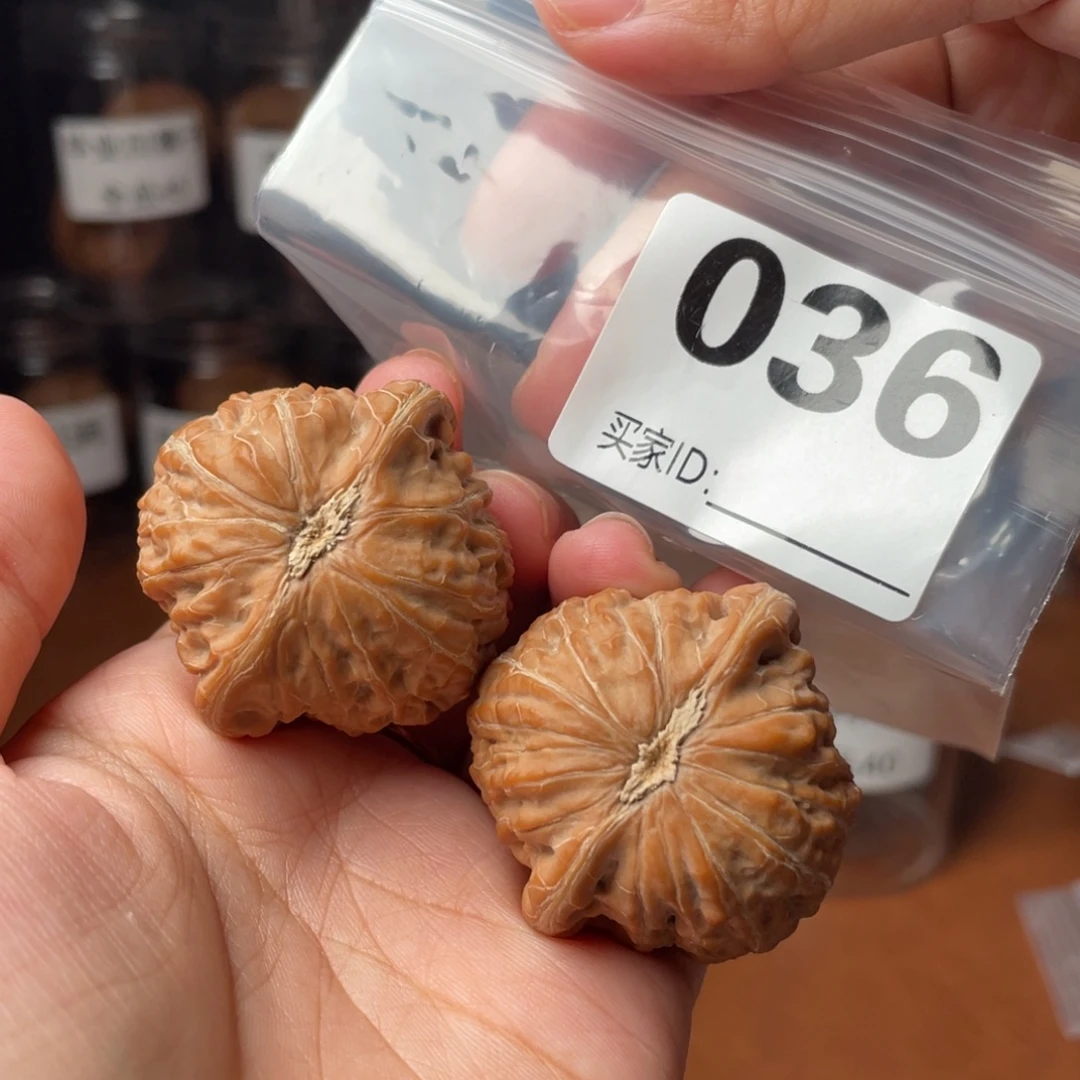 勇***畏文玩核桃吊坠全品39铁锤