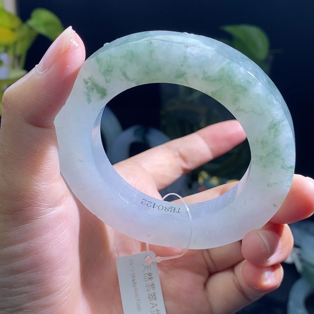 未镶嵌翡翠定制翡翠