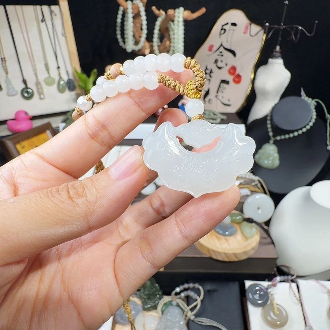 一***八颈饰未镶嵌和田玉