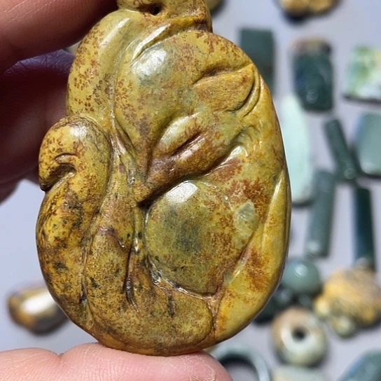 @***风岫岩河磨玉（透闪石质玉）未镶嵌挂件