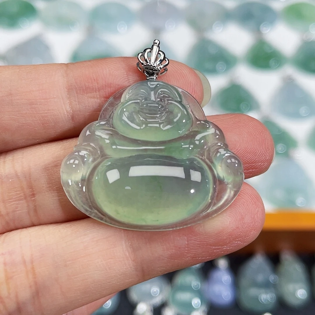 翡翠18K金镶嵌颈饰吊坠