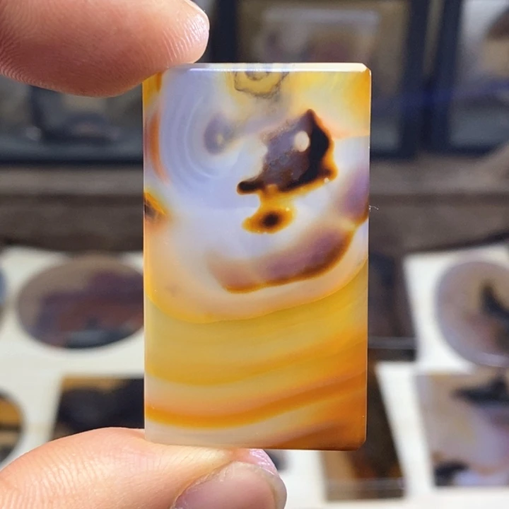 玛瑙/玉髓颈饰未镶嵌