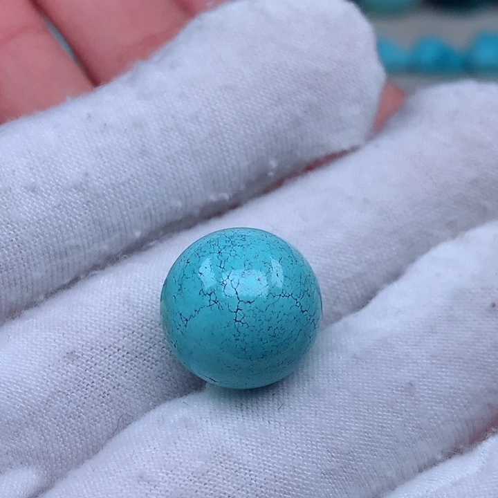 绿松石颈饰未镶嵌最****上