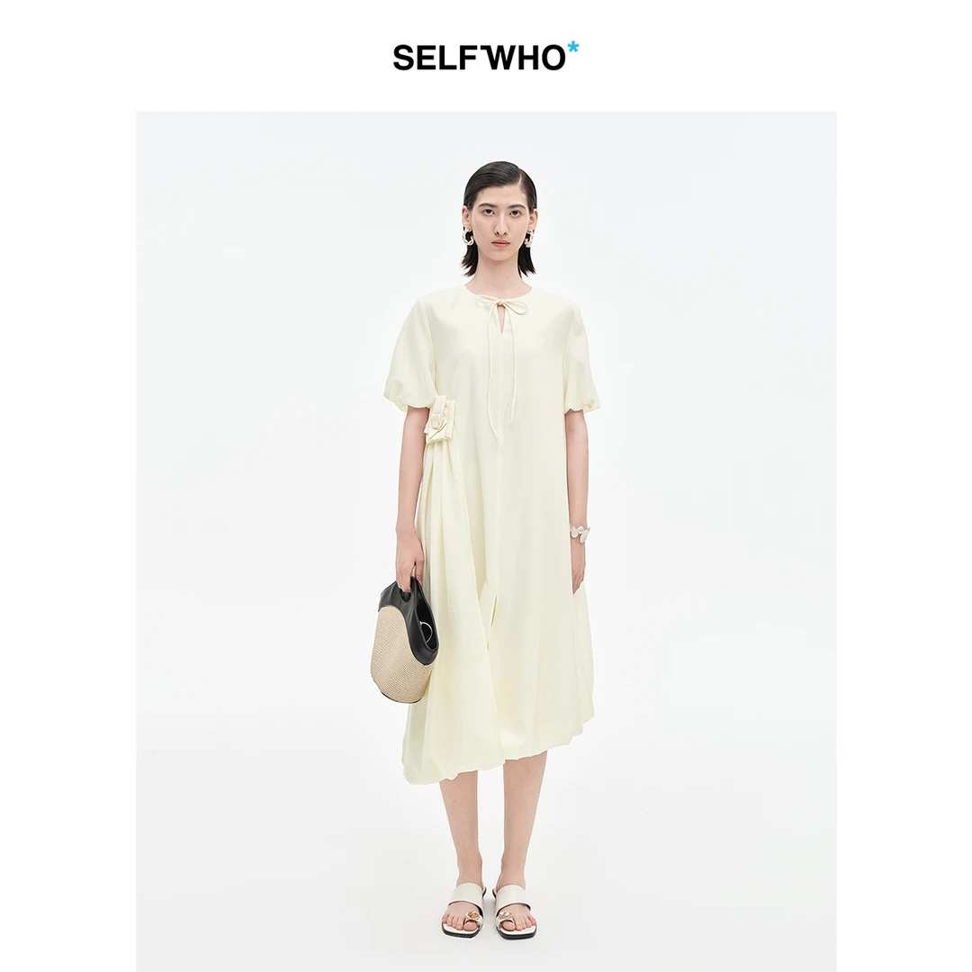 SELFWHO醋酯混纺法式泡泡袖飘带连衣裙女2025夏新款立体花朵A摆裙