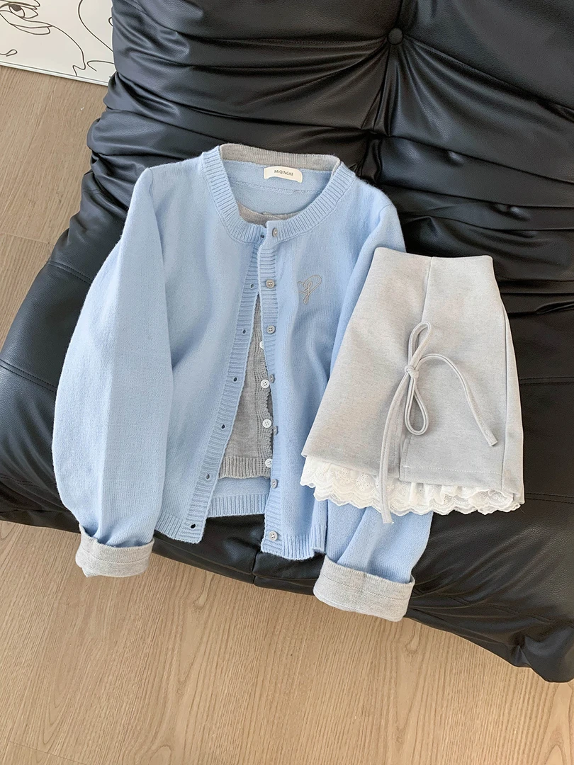 早秋新款韩系氛围感穿搭套装撞色假两件针织开衫拼接短裙两件套女