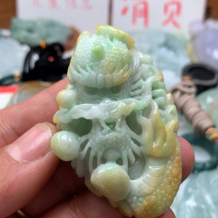 翡翠颈饰未镶嵌保真天然a货翡翠