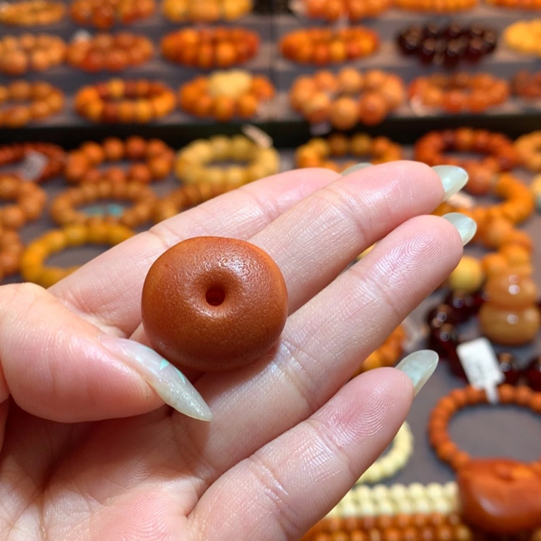 【闪购商品】蜜蜡吊坠(不含链)未镶嵌仙**?