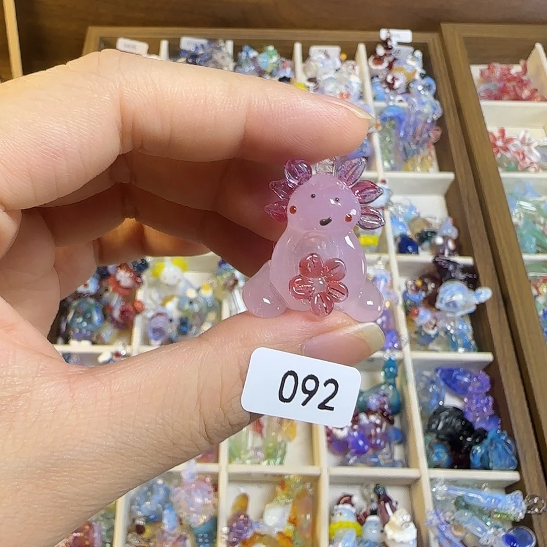 玻璃颈饰不支持七天无理由理智下单