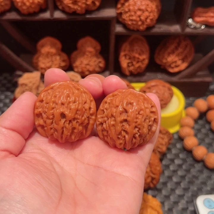 大***简文玩核桃把件精品