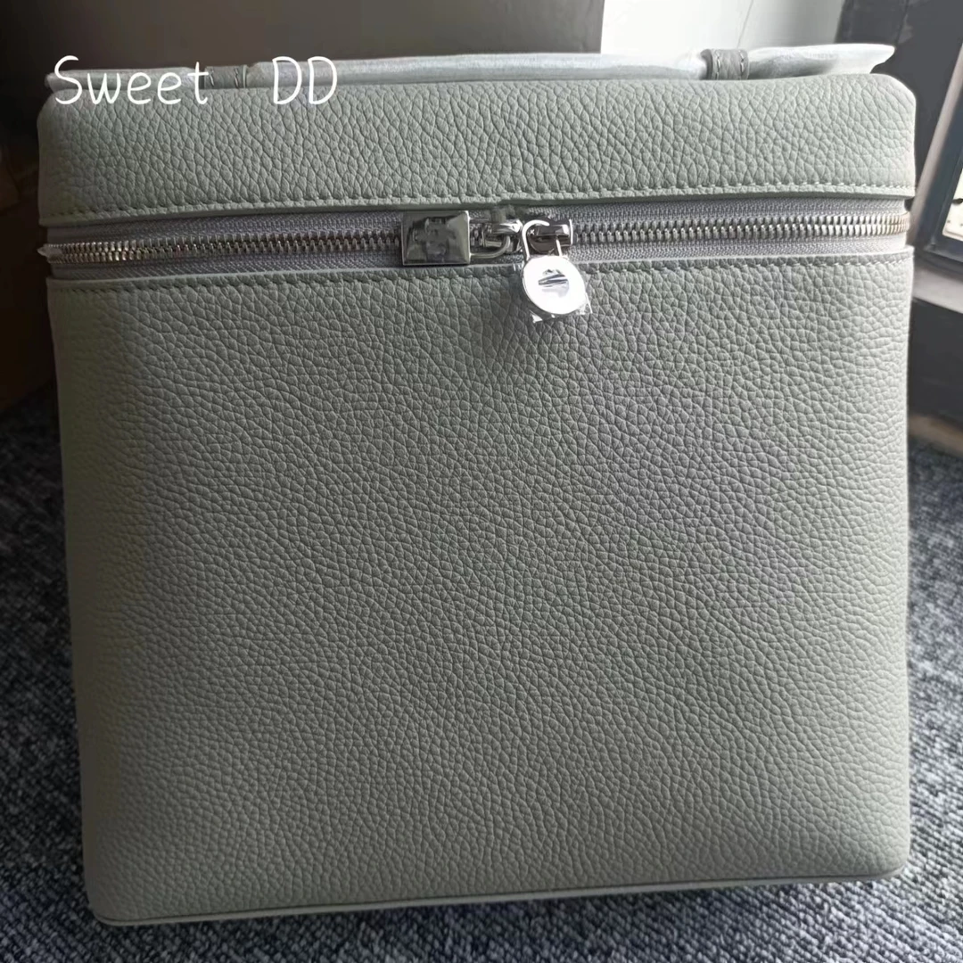 Sweet DD新款五色女款时尚极简风双肩包（LP）21*23*8