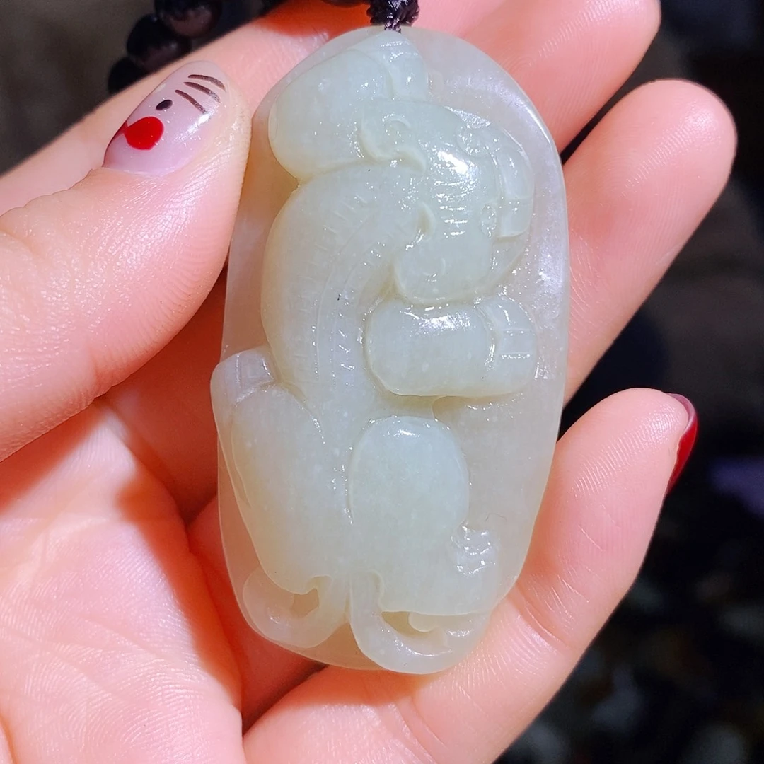 和田玉颈饰未镶嵌