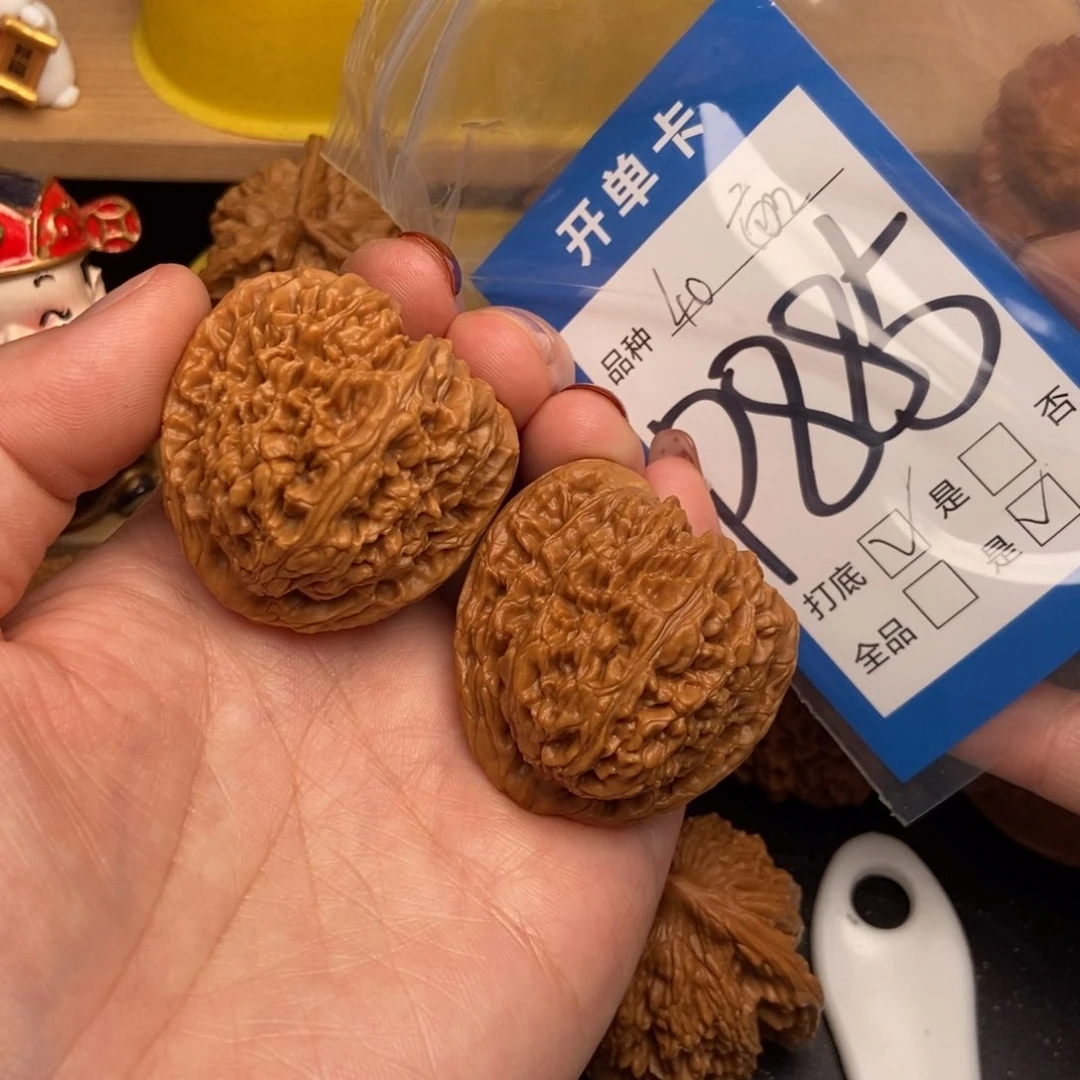 桃核吊坠核桃南疆