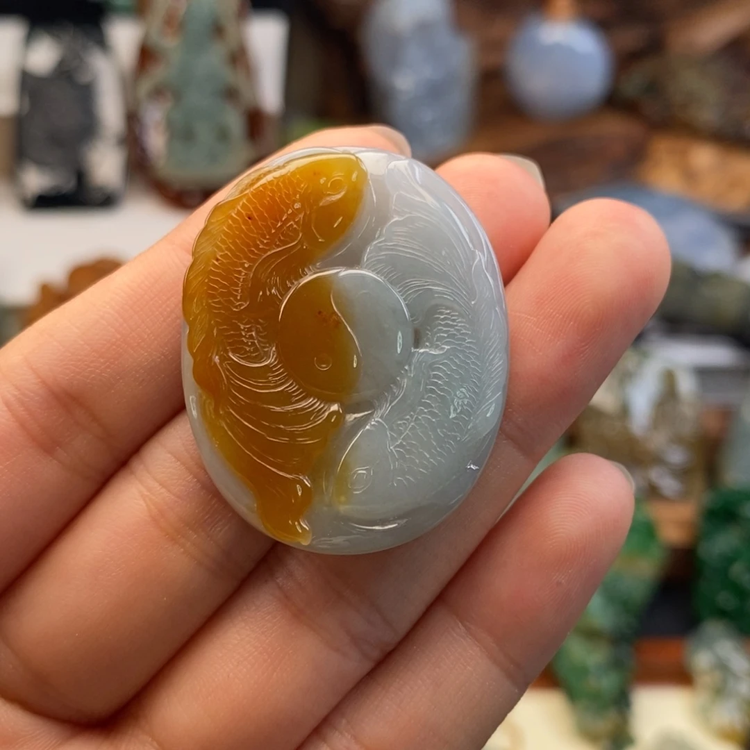 颈饰未镶嵌翡翠太极