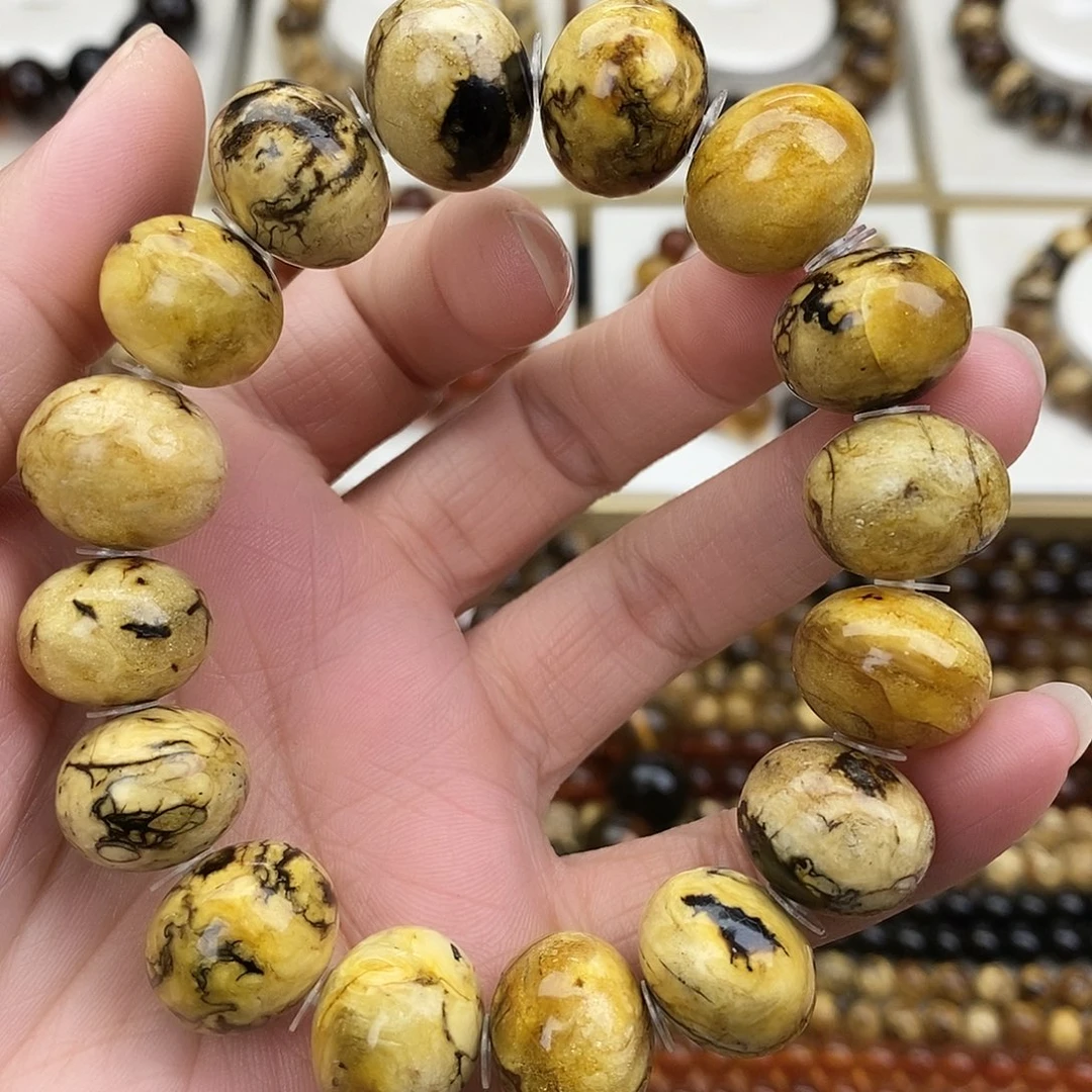 T***a琥珀未镶嵌裸石琥珀15