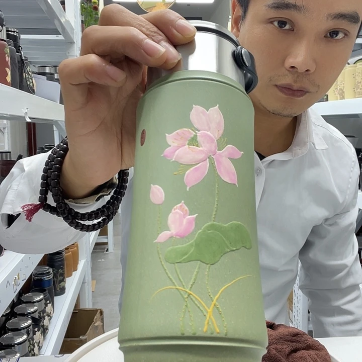 宜兴的一家企业的老板在