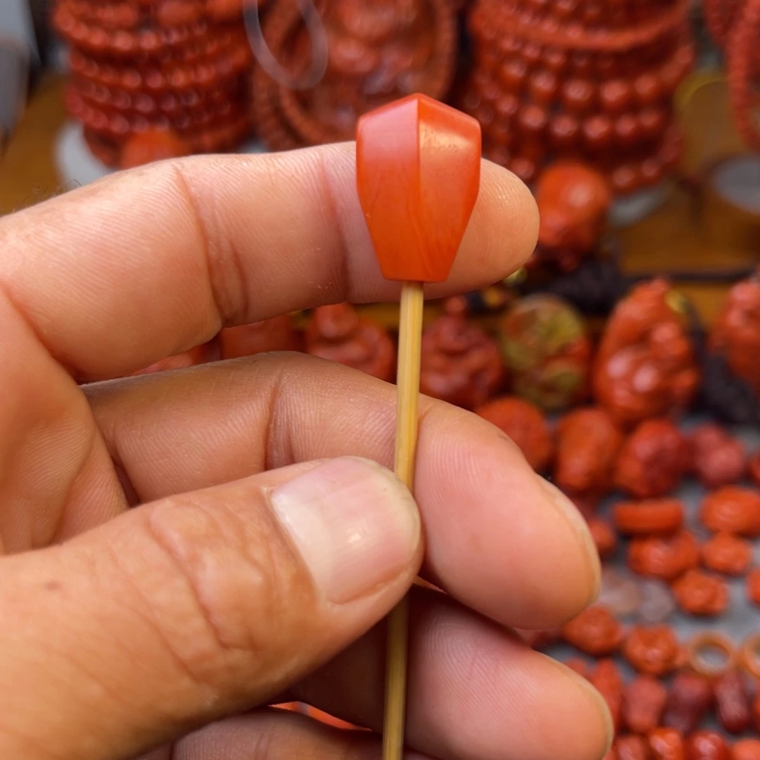 南红玛瑙瓦西精工未镶嵌
