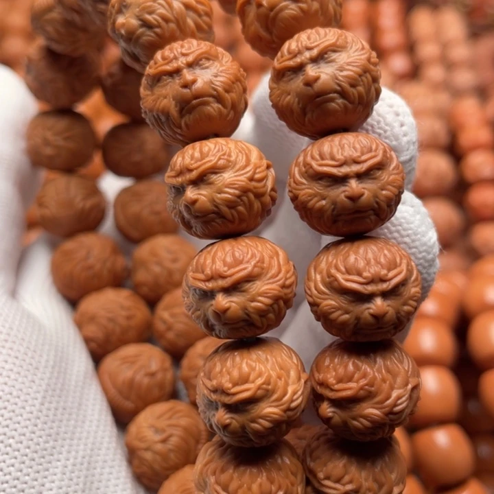 猴头核桃吊坠佛*…斗战胜佛